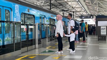 Naik MRT Bisa Bayar Pakai Paylater