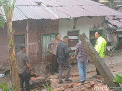 Pemprov Diminta Pakai Dana BTT Perbaiki Tembok SMKN 1 Jambi yang Roboh