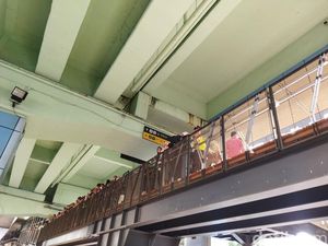 Antrean Horor di Stasiun Juanda Mulai Terurai Malam Ini