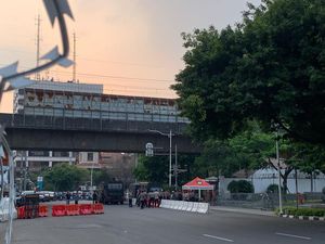 Ada Demo Aksi Bela Palestina di Kedubes AS, Jl Medan Merdeka Selatan Ditutup Ada Demo Aksi Bela Palestina di Kedubes AS, Jl Medan Merdeka Selatan Ditutup
