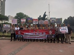 Polres Jakpus Sampaikan Pesan Sinergisitas di Patung Kuda Saat HUT Ke-79 TNI