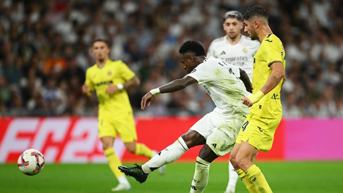 Aksi Vinicius Junior di laga melawan Villarreal. (Foto: Getty Images/Denis Doyle)