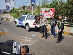 Boncengan Tiga, Remaja Tewas Tabrak Trotoar di Kota Malang