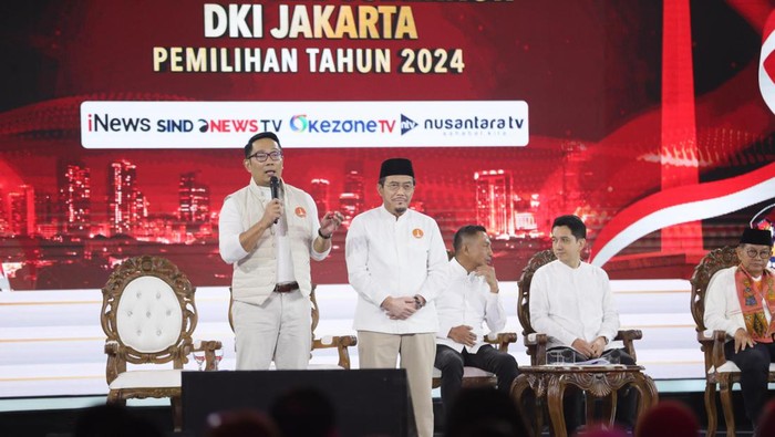 RK-Suswono Ajak Warga Lukis Jakarta Bersama-sama