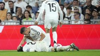 Dani Carvajal sudah habis musimnya karena cedera ACL selepas laga Real Madrid vs Villarreal pada Minggu (6/10) malam WIB (AP)