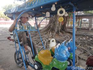 Perjuangan dan Kesetiaan Abdurrahman di Balik Odong-odonng