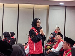 Lepas Pemenang Umrah Gratis Transmart, Anita Tanjung Kasih Pesan Ini