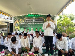Dukungan Tokoh-Ulama Jawa Timur Kian Menguat untuk Khofifah-Emil