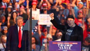 Kemesraan Elon Musk dan Trump yang Kini Tinggal Kenangan