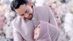 8 Foto Syukuran 4 Bulanan Kehamilan Kiky Saputri, Baby Bump Mulai Terlihat