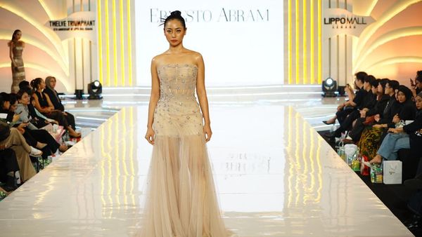 10 Busana Ernesto Abram Tampilkan Dualitas Wanita yang Feminin & Tangguh