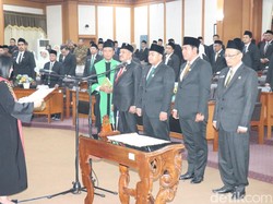 4 Pimpinan DPRD Gresik Dilantik, Syahrul Munir Jadi Ketua