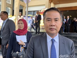 Respons Bey soal Pencopotan Ummi Wahyuni dari Jabatan Ketua KPU Jabar