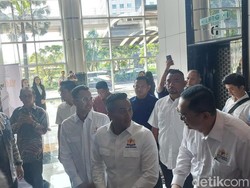 Raffi Ahmad hingga Adik Prabowo Hadir di Acara Kadin Anindya Bakrie