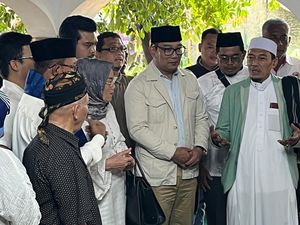 Kunjungi Makam Pangeran Jayakarta, RK Dicurhati Masalah Perluasan Lahan
