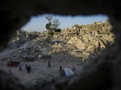 Israel Terus Gempur Gaza, 28 Orang Tewas di Sekolah Berisi Pengungsi