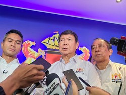 Pendapatan Negara Bocor Rp 300 Triliun Dibeberkan Adik Prabowo