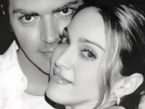 Video: Madonna Berduka, Adiknya Meninggal Dunia