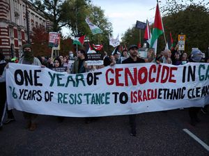 Aksi Warga Dunia Peringati 1 Tahun Genosida di Gaza Aksi Warga Dunia Peringati 1 Tahun Genosida di Gaza