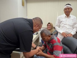 Andre Rosiade Terima Aduan Korban PHK PT Pos, Dedi Mulyadi Dampingi