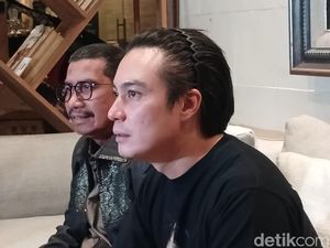 Baim Wong Menangis Saat Ungkap Alasan Ceraikan Paula Verhoeven