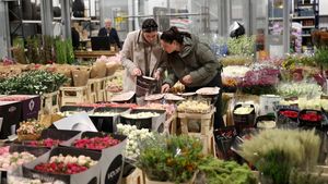 Berburu Bunga Segar di Pasar Kembang London