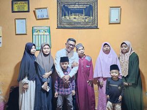 Cagub Andra Soni Soroti Layanan Kesehatan Belum Merata di Banten