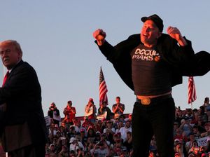 Bos NASA Minta Hubungan Elon Musk dan Putin Diselidiki