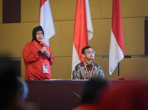 Indira Paparkan Visi-Misi di Raker PDIP Makassar: Insentif RT/RW Rp 2,5 Juta Indira Paparkan Visi-Misi di Raker PDIP Makassar: Insentif RT/RW Rp 2,5 Juta
