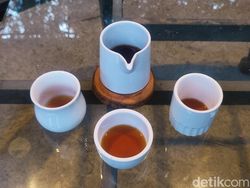 Sensasi Cicip Kopi di 3 Gelas Unik yang Hasilkan Rasa Berbeda Sensasi Cicip Kopi di 3 Gelas Unik yang Hasilkan Rasa Berbeda