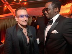 Viral Momen Bono U2 Tolak Ciuman P Diddy di Golden Globes 2014