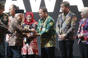 Tangerang Raih Penghargaan Bergengsi Berkat SuperApps LIVE
