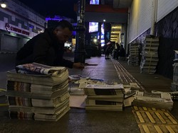 Nostalgia Zaman Keemasan Loper Koran di Bandung