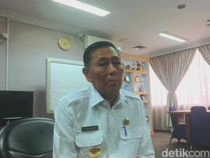 Lurah Sei Pelunggut Langgar Netralitas ASN, Pjs Walkot Batam Siapkan Sanksi Lurah Sei Pelunggut Langgar Netralitas ASN, Pjs Walkot Batam Siapkan Sanksi