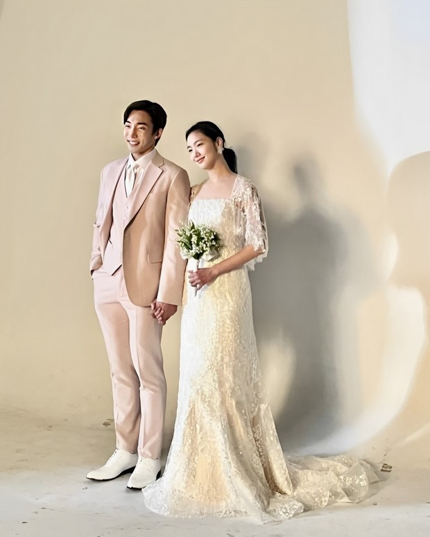 Potret Lee Sang Yi dan Kim Go Eun