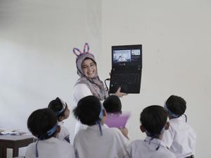 168 Relawan Terjun ke Sekolah di Solo Ajarkan Manfaat APBN-Pembiayaan PSN 168 Relawan Terjun ke Sekolah di Solo Ajarkan Manfaat APBN-Pembiayaan PSN