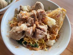 Warung Bakso Wonogiri Legendaris Ini Sehari Ludes 45 Kg Bakso Warung Bakso Wonogiri Legendaris Ini Sehari Ludes 45 Kg Bakso