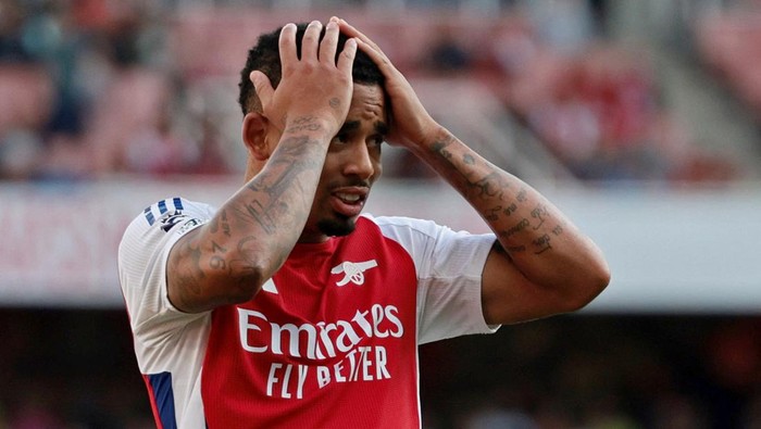Soccer Football - Premier League - Arsenal v Southampton - Emirates Stadium, London, Britain - October 5, 2024  Arsenals Gabriel Jesus reacts Action Images via Reuters/Paul Childs EDITORIAL USE ONLY. NO USE WITH UNAUTHORIZED AUDIO, VIDEO, DATA, FIXTURE LISTS, CLUB/LEAGUE LOGOS OR LIVE SERVICES. ONLINE IN-MATCH USE LIMITED TO 120 IMAGES, NO VIDEO EMULATION. NO USE IN BETTING, GAMES OR SINGLE CLUB/LEAGUE/PLAYER PUBLICATIONS. PLEASE CONTACT YOUR ACCOUNT REPRESENTATIVE FOR FURTHER DETAILS..