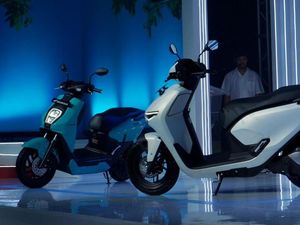 Honda ICON e: dan CUV e: Dirakit di Indonesia, Berapa Kandungan Lokalnya? Honda ICON e: dan CUV e: Dirakit di Indonesia, Berapa Kandungan Lokalnya?