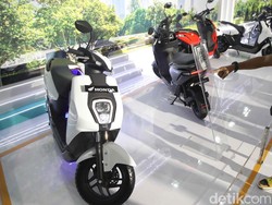 Spesifikasi Motor Listrik Honda ICON e:, Jarak Tempuh 53 Km
