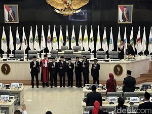 Tugas Besar Menanti Para Penggawa DPRD Jawa Barat Tugas Besar Menanti Para Penggawa DPRD Jawa Barat