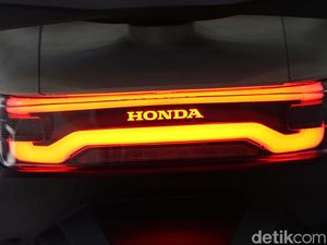 Inikah Motor Baru Honda yang Meluncur di Indonesia Pekan Depan? Inikah Motor Baru Honda yang Meluncur di Indonesia Pekan Depan?