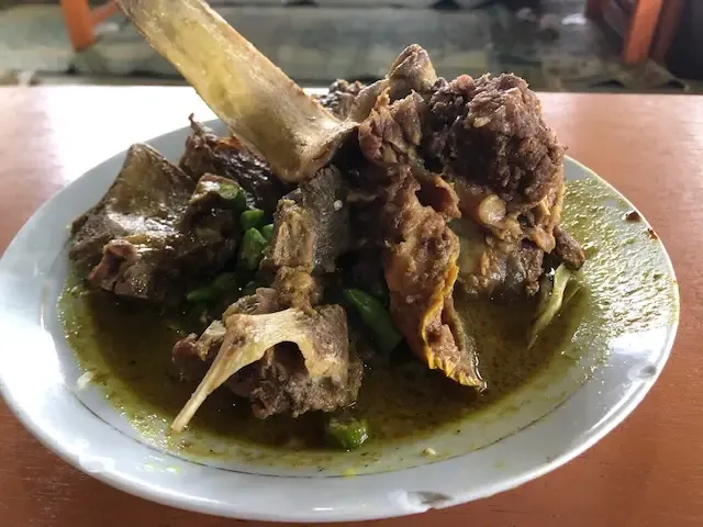 5 Tengkleng Solo Berkuah Rempah Sedap Ada di Sini