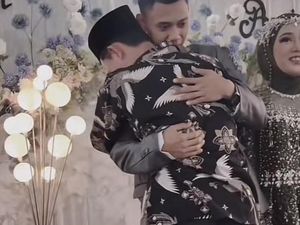 Viral Pengantin Pria Dipeluk Tamu Pria yang Nangis di Pelaminan, Jadi Sorotan
