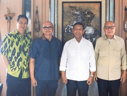 Prabowo Gencarkan Becak Listrik, Wiranto Ditunjuk Jadi Ketua Dewan Pembinanya