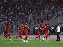 Tim tuan rumah unggul lebih dulu lewat gol Mohamed Mahroon.