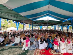 Syah Afandin-Tiorita Usung Program Berobat Gratis untuk Warga Langkat