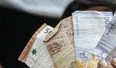 Kala Mobet Menolak Punah