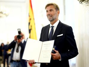 Terima Tawaran Red Bull, Klopp Ingin Jajal Hal Baru