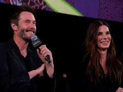 Keanu Reeves & Sandra Bullock Reuni Speed, Wajah Tak Menua jadi Sorotan